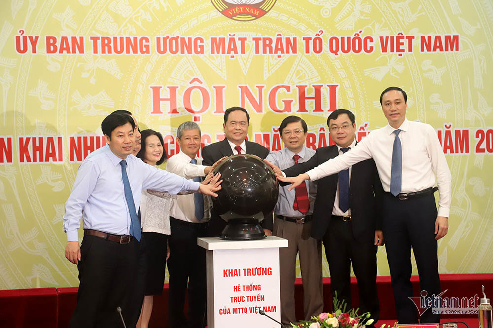  'Mặt trận cần giám sát độc lập về vụ cháy nhà máy Rạng Đông'
