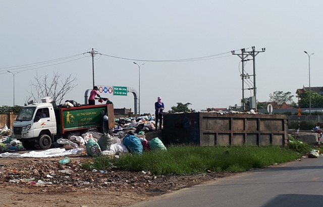 Huyện Thường Tín, Hà Nội: Cần di dời điểm tập kết rác thải gây ô nhiễm môi trường